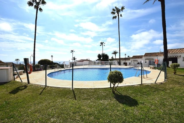 Chalet de 3 habitaciones en La Cala de Mijas, Mijas en venta con piscina - 795.000 € (Ref: 9676017)