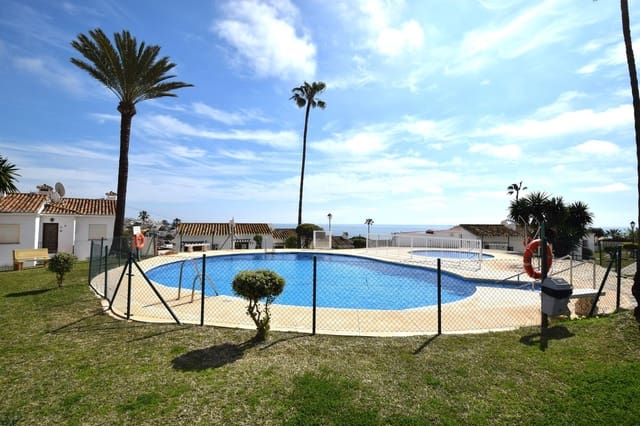 3 sypialnia Willa na sprzedaż w La Cala de Mijas, Mijas z basenem - 749 000 € (Ref: 9676017)
