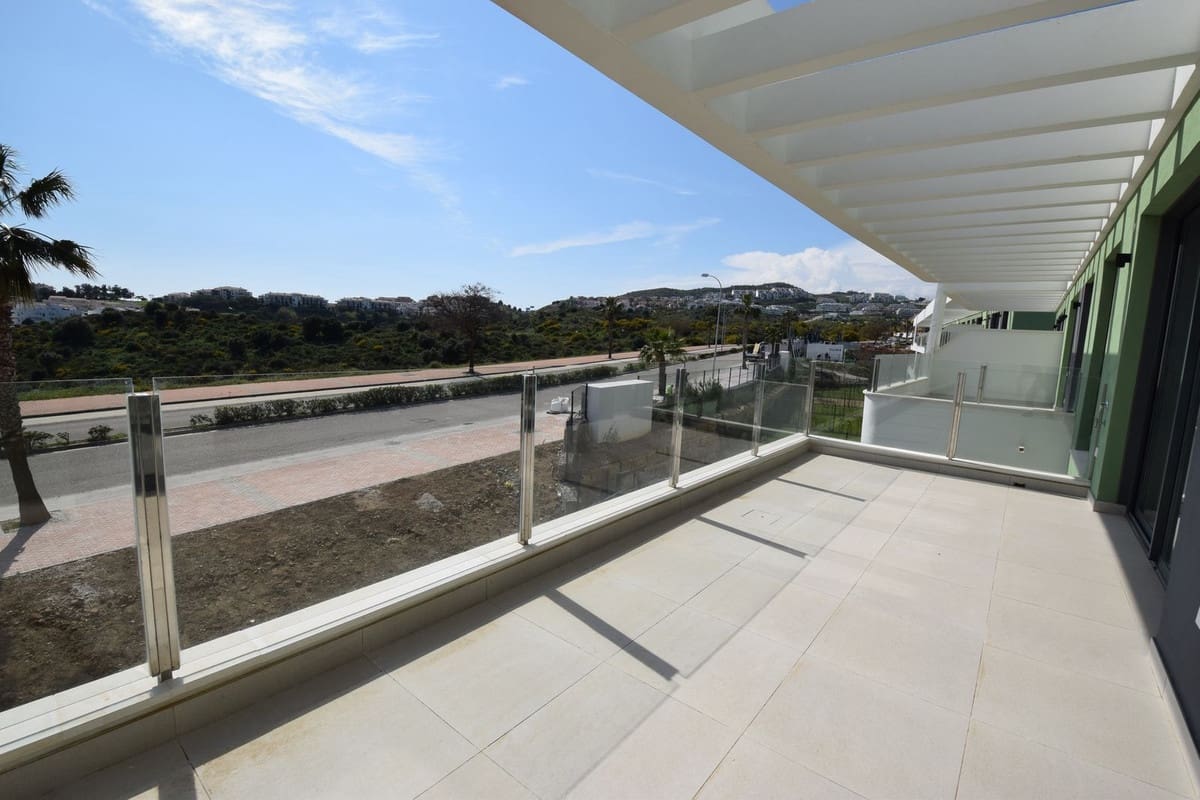 3 chambre Appartement à vendre à La Cala de Mijas avec piscine garage - 635 000 € (Ref: 9716699)