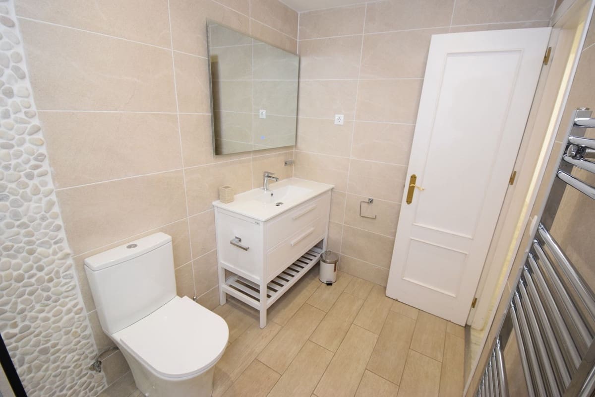 3 sypialnia Dom na sprzedaż w Mijas Costa z basenem - 449 000 € (Ref: 9734120)