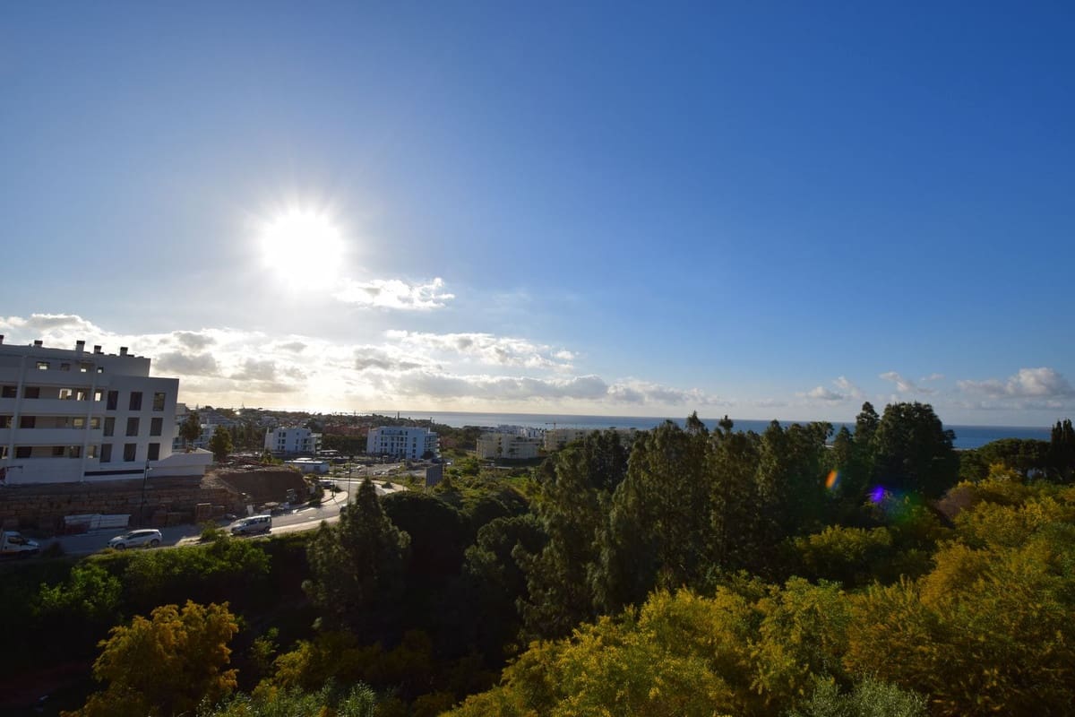 3 bedroom Townhouse for sale in Mijas Costa with pool - € 449,000 (Ref: 9734120)