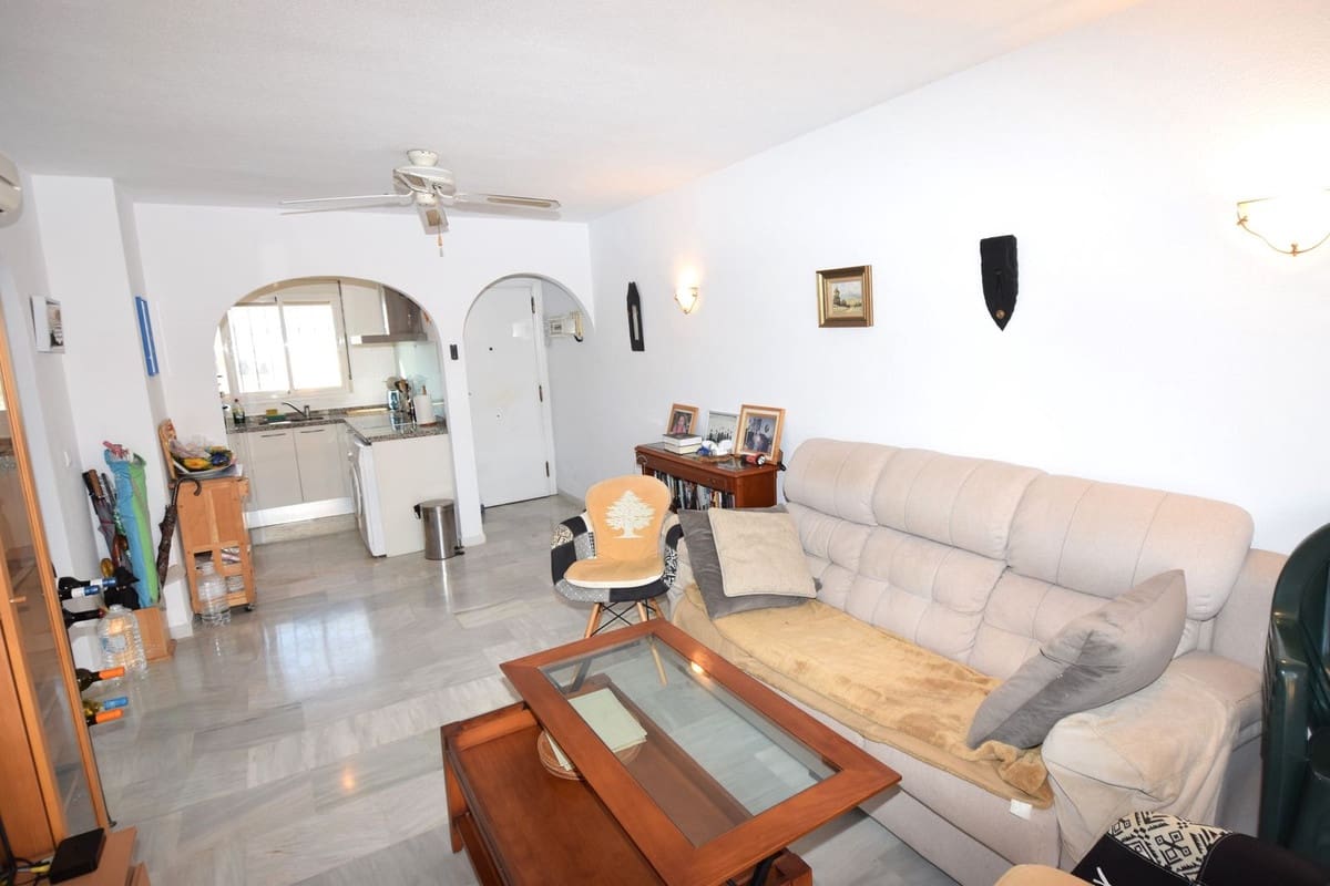 2 slaapkamer Penthouse te koop in La Cala de Mijas met zwembad garage - € 599.000 (Ref: 9760952)