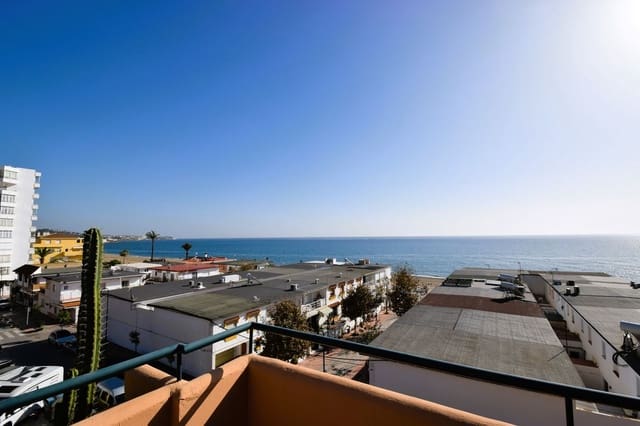 2 soveværelse Penthouse til salg i La Cala de Mijas, Mijas med swimmingpool garage - € 599.000 (Ref: 9760952)