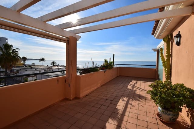 2 soveværelse Penthouse til salg i La Cala de Mijas, Mijas med swimmingpool garage - € 599.000 (Ref: 9760952)