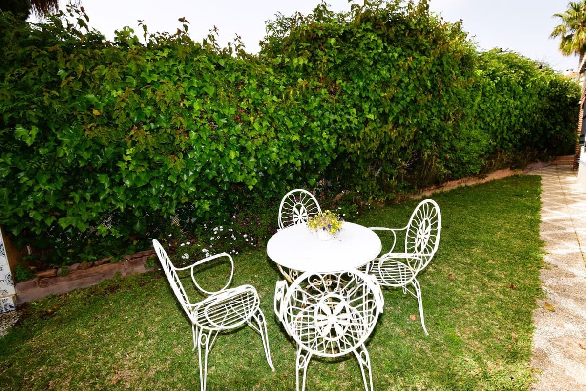 3 soveværelse Villa til salg i La Cala de Mijas med swimmingpool garage - € 740.000 (Ref: 9761532)