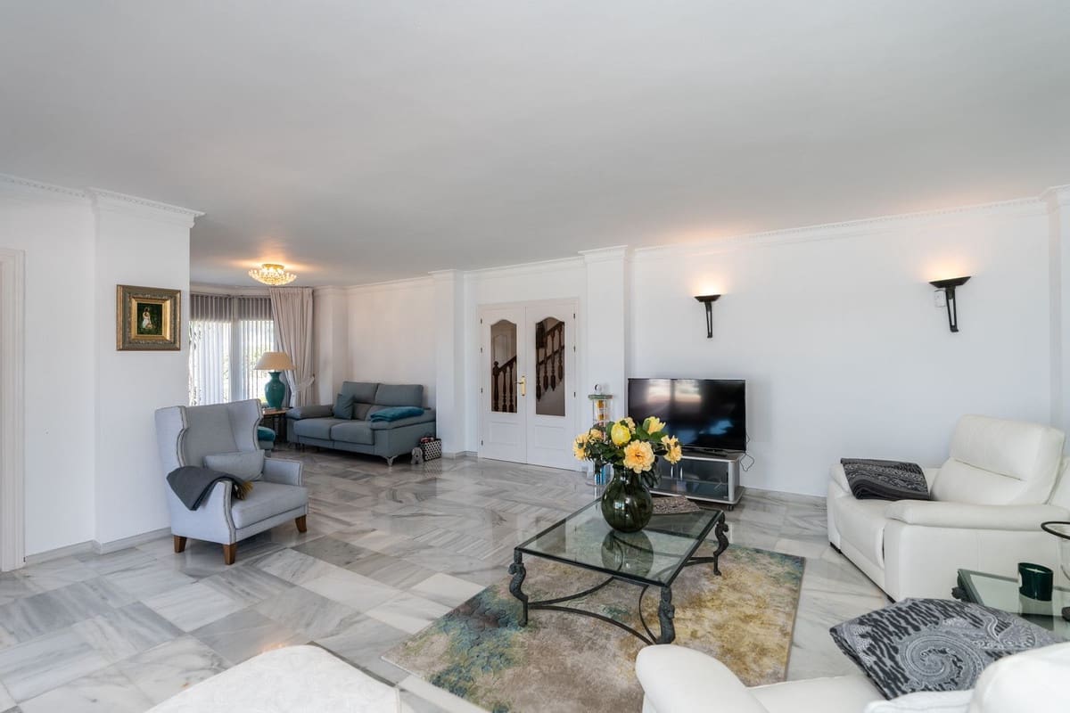 4 camera da letto Villa in vendita in El Chaparral con piscina garage - 1.495.000 € (Rif: 9895399)