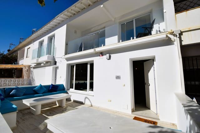 4 quarto Casa em Banda para venda em La Cala de Mijas, Mijas - 895 000 € (Ref: 9961558)