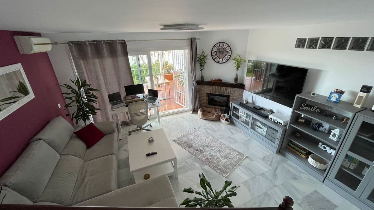 3 camera da letto Casa in vendita in Calahonda con piscina garage - 599.000 € (Rif: 9997928)