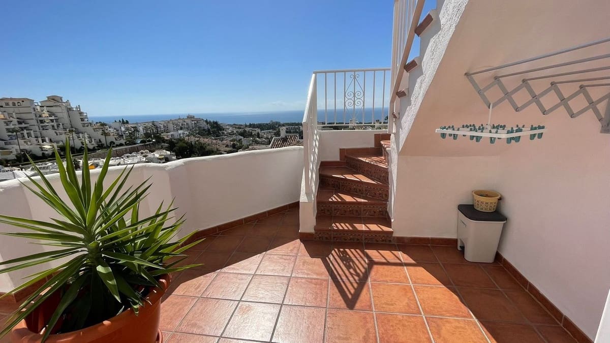 3 camera da letto Casa in vendita in Calahonda con piscina garage - 599.000 € (Rif: 9997928)