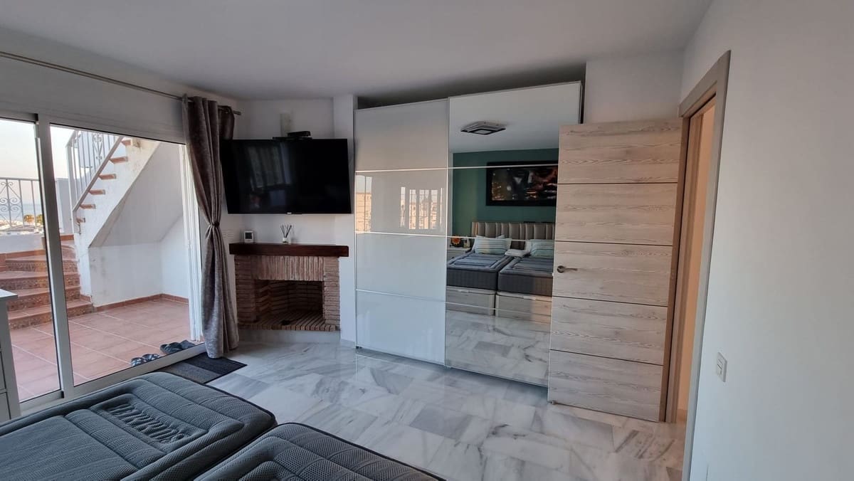 3 camera da letto Casa in vendita in Calahonda con piscina garage - 599.000 € (Rif: 9997928)