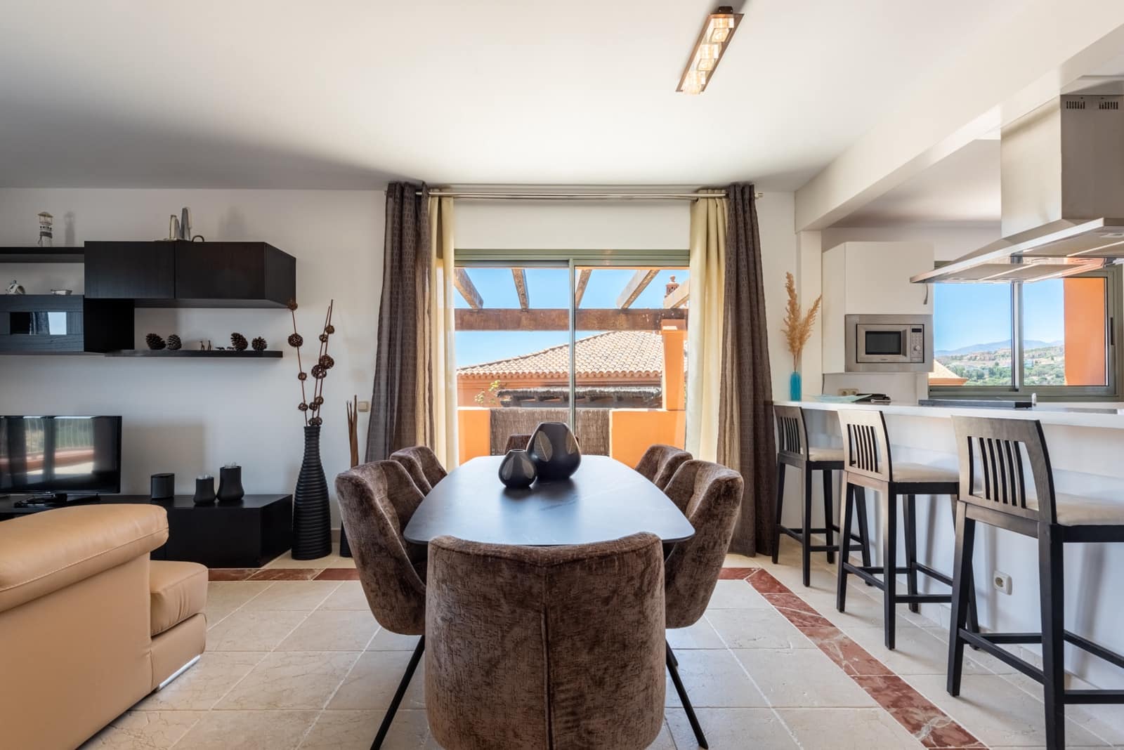 3 soverom Penthouse til salgs i Atalaya-Isdabe med svømmebasseng garasje - € 895 000 (Ref: 10003596)