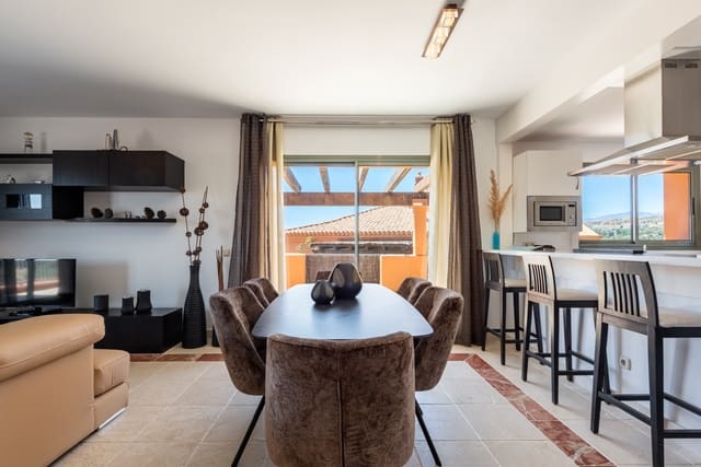 3 soverom Penthouse til salgs i Atalaya-Isdabe, Estepona med svømmebasseng garasje - € 895 000 (Ref: 10003596)