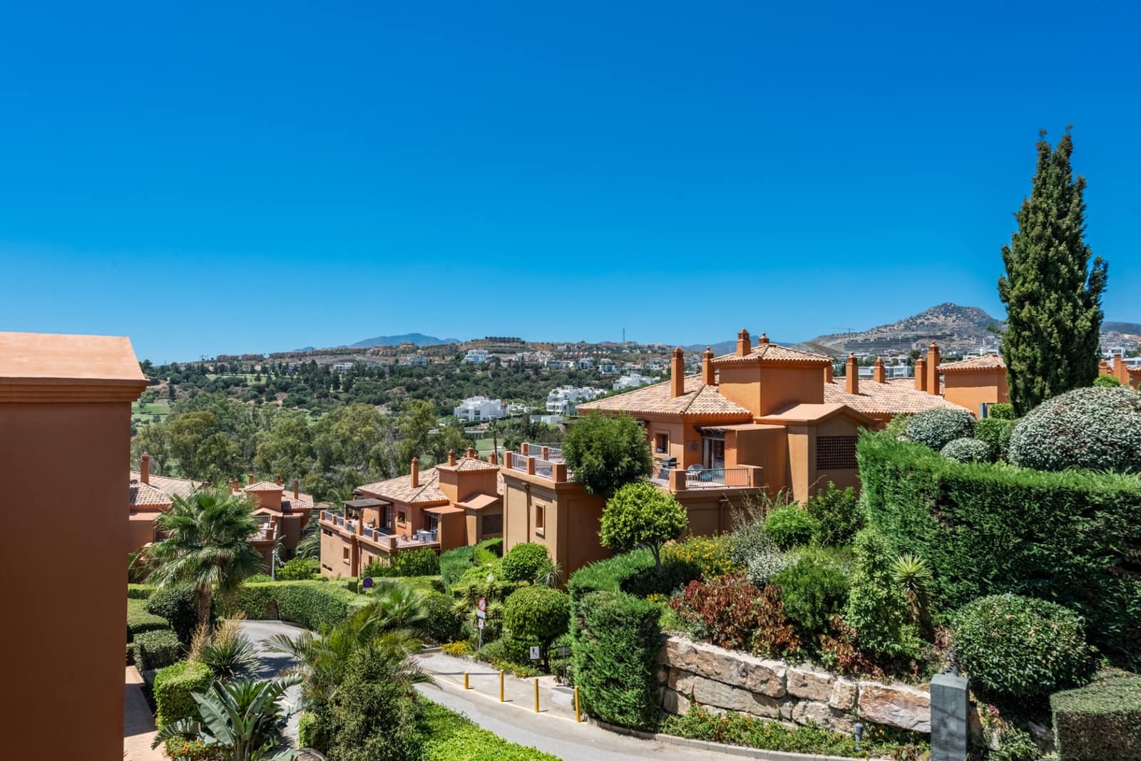 3 soverom Penthouse til salgs i Atalaya-Isdabe med svømmebasseng garasje - € 895 000 (Ref: 10003596)