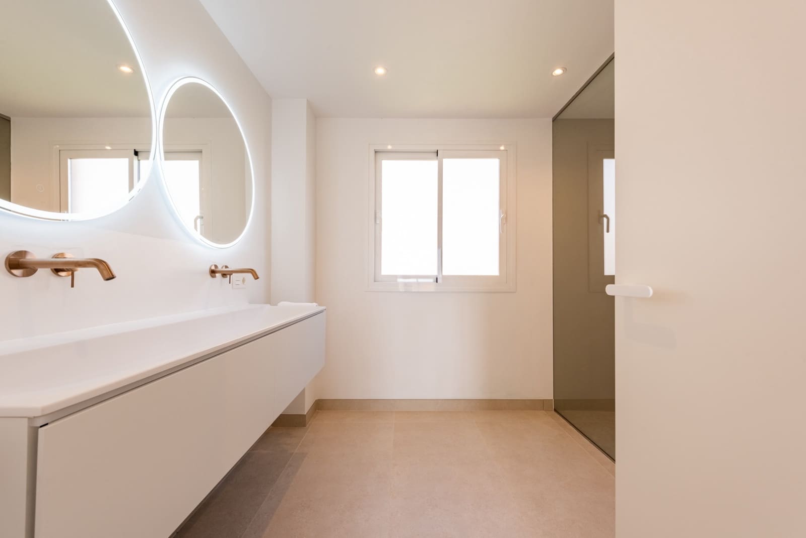 2 Zimmer Penthouse zu verkaufen in Benahavis mit Pool Garage - 895.000 € (Ref: 10022156)