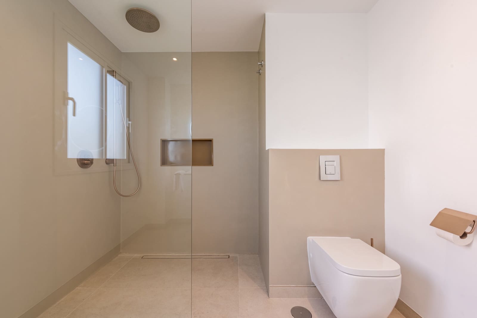 2 Zimmer Penthouse zu verkaufen in Benahavis mit Pool Garage - 895.000 € (Ref: 10022156)
