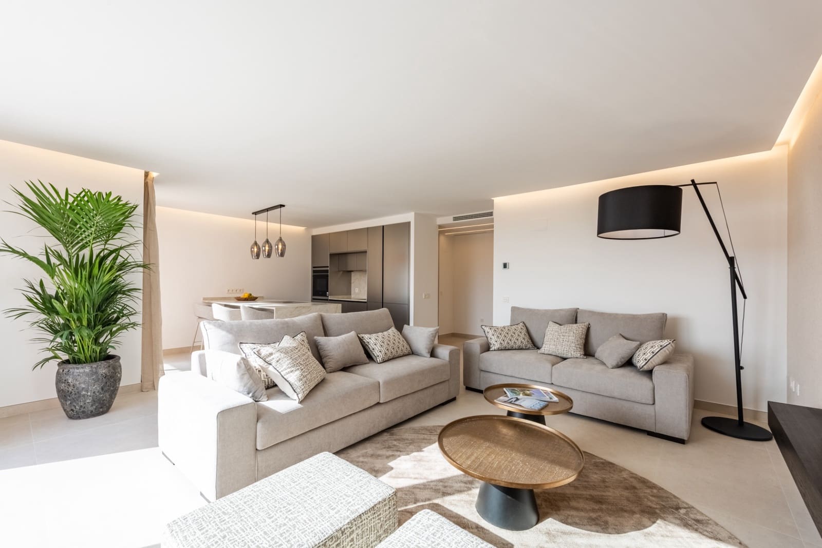 2 Zimmer Penthouse zu verkaufen in Benahavis mit Pool Garage - 895.000 € (Ref: 10022156)