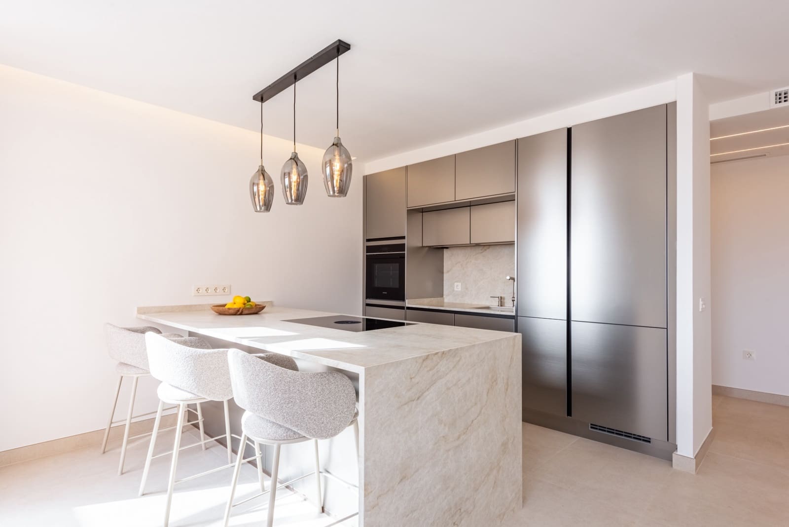 2 Zimmer Penthouse zu verkaufen in Benahavis mit Pool Garage - 895.000 € (Ref: 10022156)