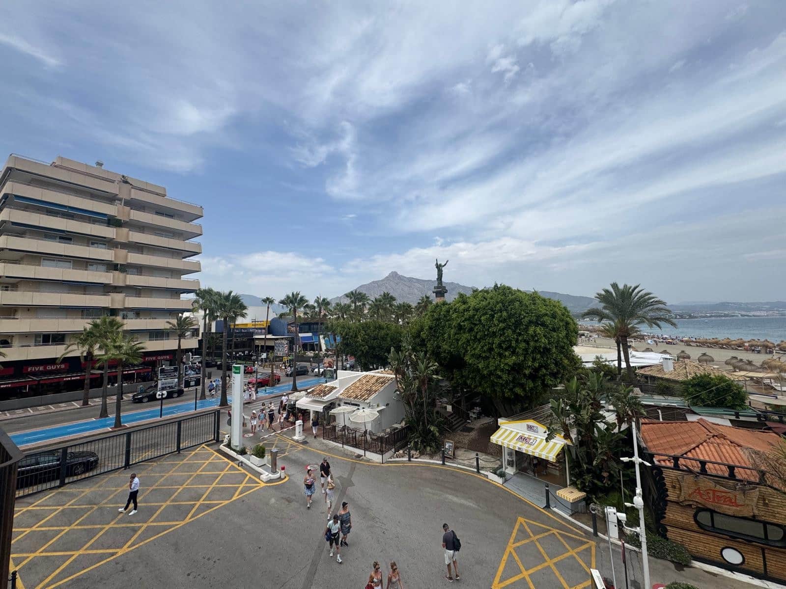 1 quarto Apartamento para venda em Puerto Banus - 656 000 € (Ref: 10025350)