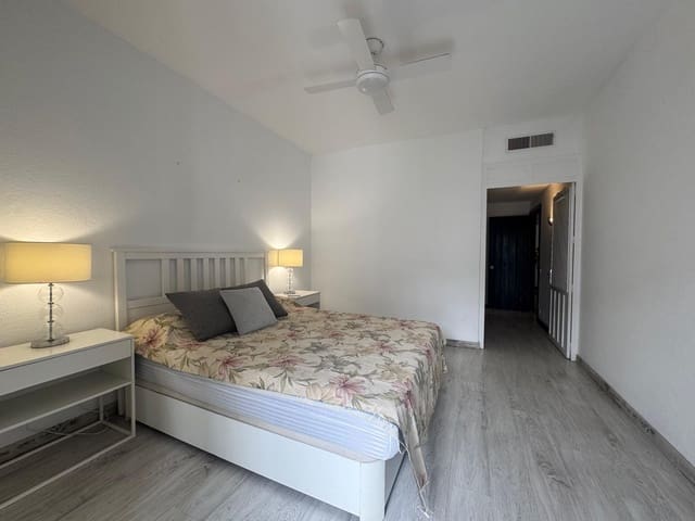 1 quarto Apartamento para venda em Puerto Banus, Marbella - 656 000 € (Ref: 10025350)