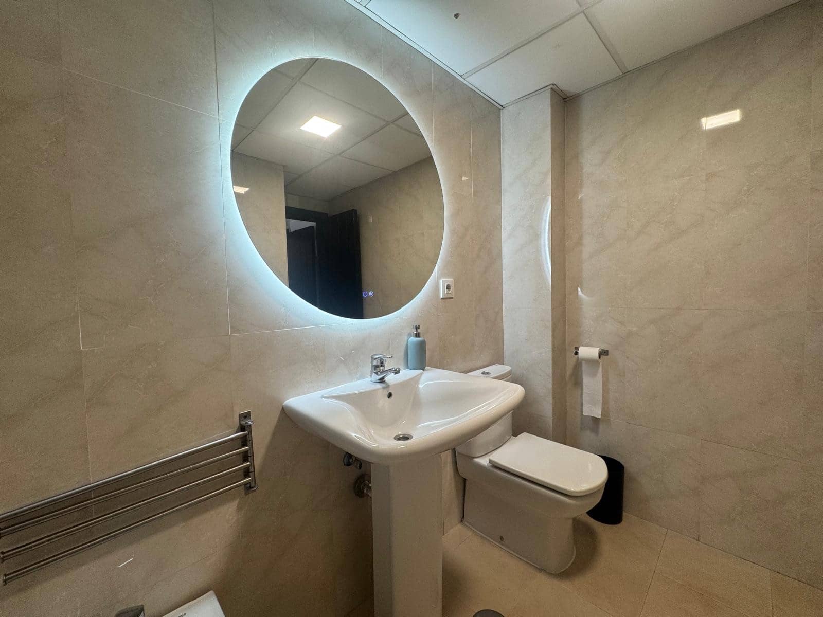 1 quarto Apartamento para venda em Puerto Banus - 656 000 € (Ref: 10025350)