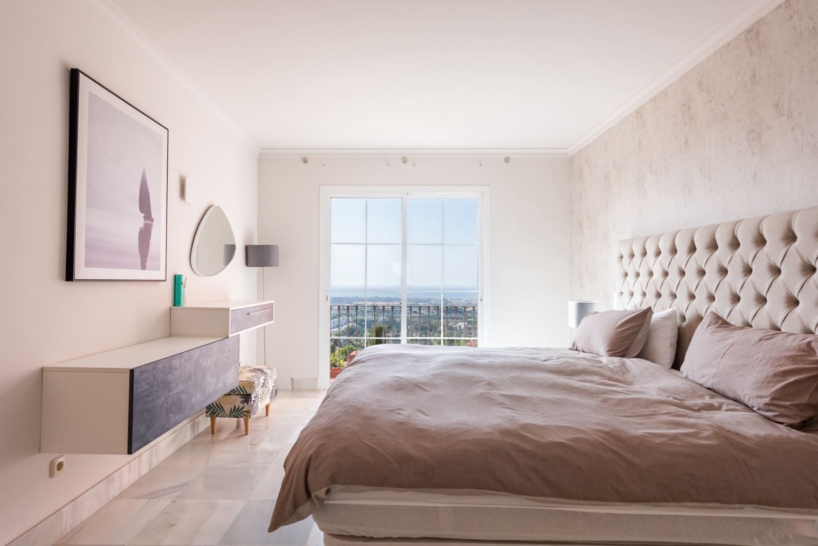 2 bedroom Apartment for sale in Monte Halcones with pool garage - € 540,000 (Ref: 10030201)