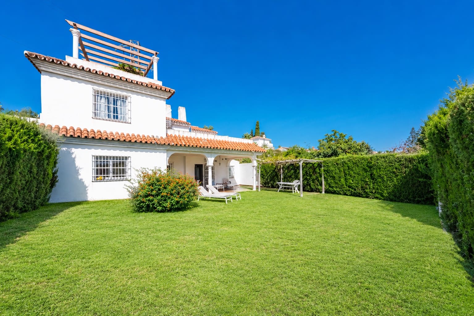 4 chambre Villa/Maison à vendre à Atalaya-Isdabe avec piscine garage - 430 000 € (Ref: 10035059)