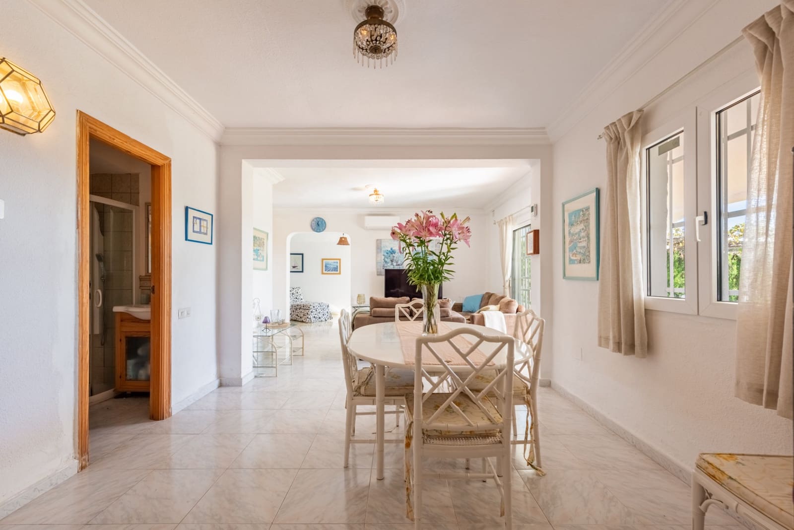 4 chambre Villa/Maison à vendre à Atalaya-Isdabe avec piscine garage - 430 000 € (Ref: 10035059)