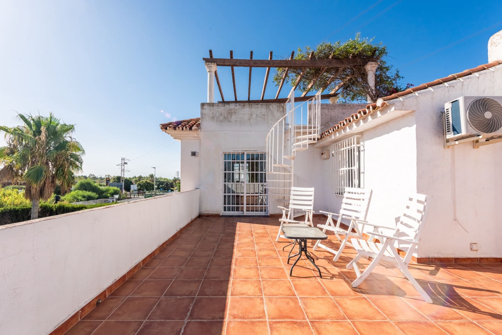 4 chambre Villa/Maison à vendre à Atalaya-Isdabe avec piscine garage - 430 000 € (Ref: 10035059)