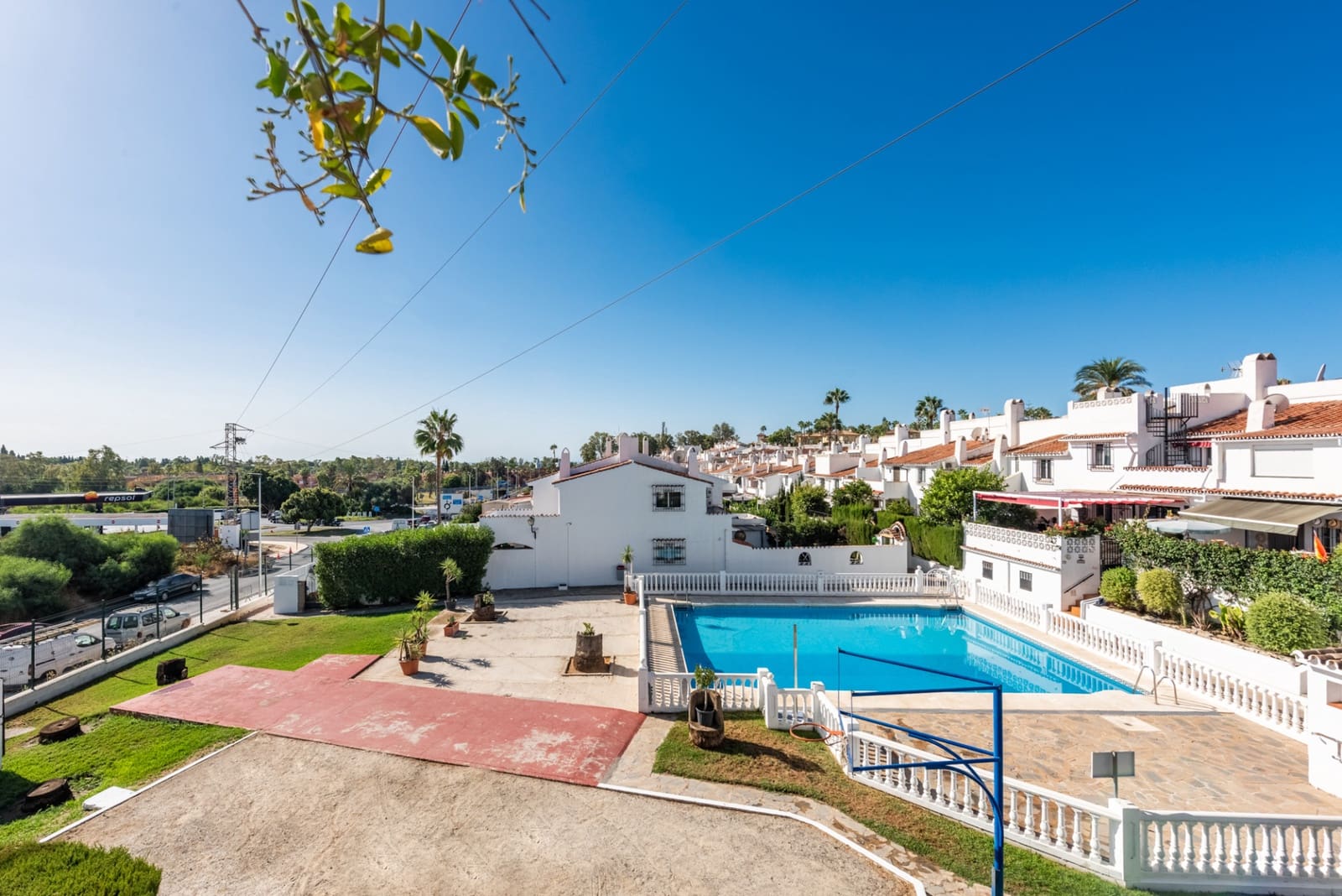 4 chambre Villa/Maison à vendre à Atalaya-Isdabe avec piscine garage - 430 000 € (Ref: 10035059)