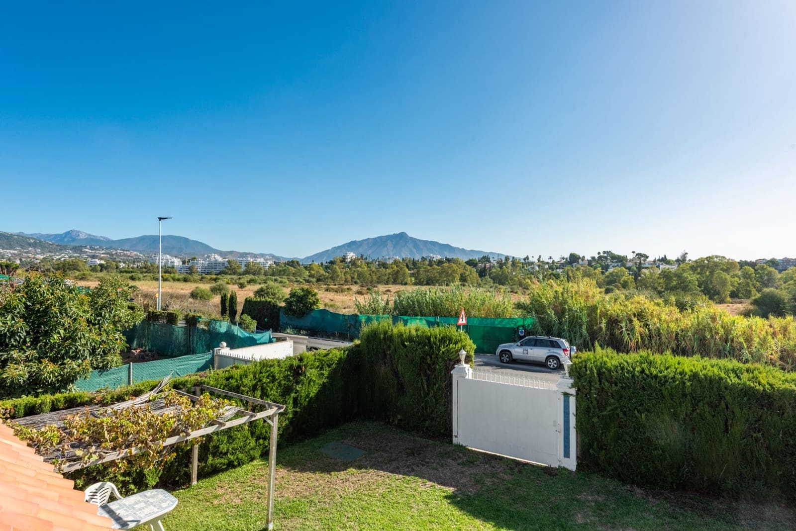 4 chambre Villa/Maison à vendre à Atalaya-Isdabe avec piscine garage - 430 000 € (Ref: 10035059)