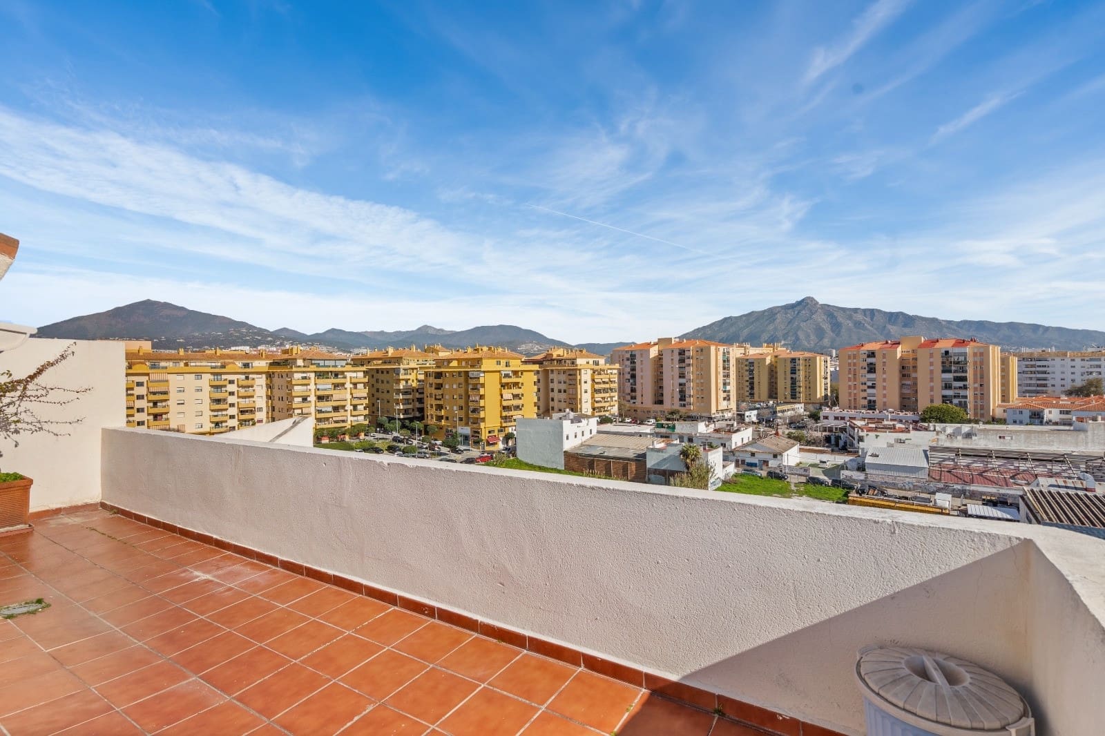 3 chambre Penthouse à vendre à San Pedro de Alcantara avec piscine garage - 795 000 € (Ref: 10064012)