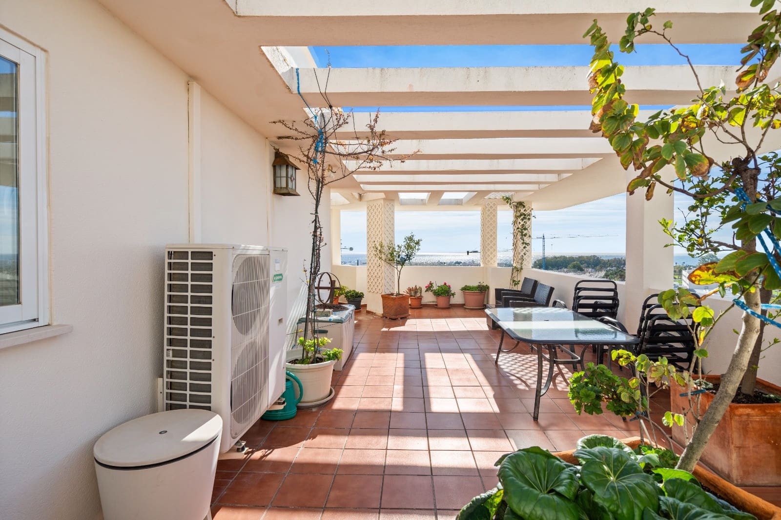 3 chambre Penthouse à vendre à San Pedro de Alcantara avec piscine garage - 795 000 € (Ref: 10064012)