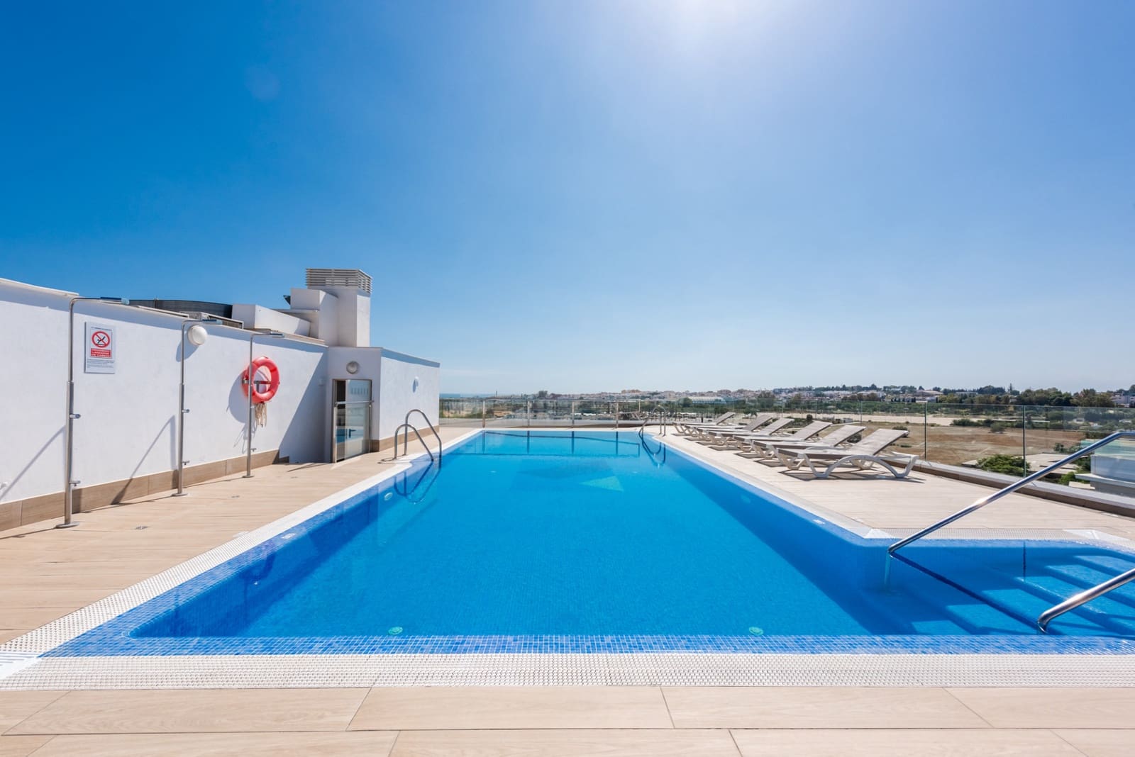 2 bedroom Apartment for sale in Marbella with pool garage - € 475,000 (Ref: 10109363)