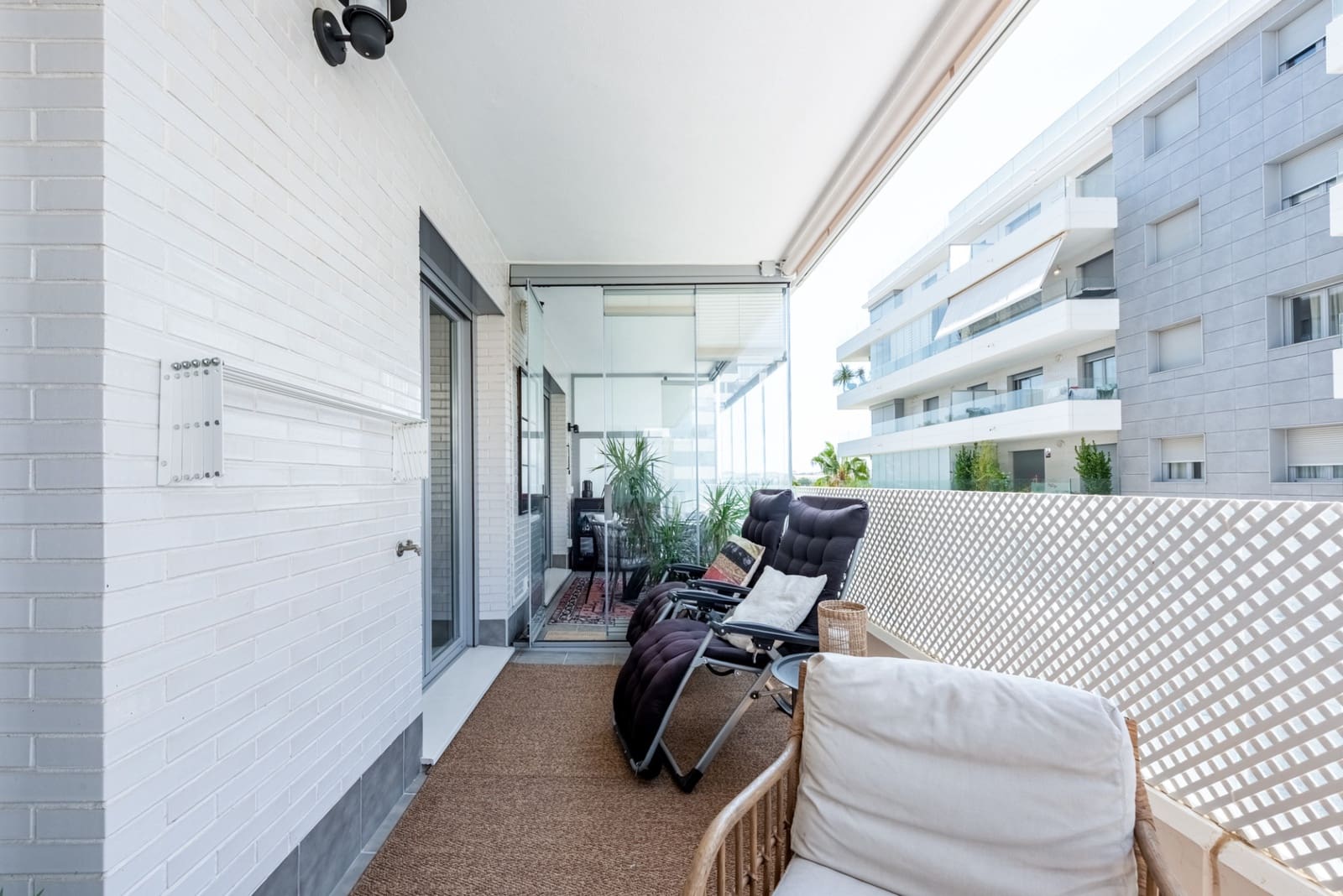 2 bedroom Apartment for sale in Marbella with pool garage - € 475,000 (Ref: 10109363)