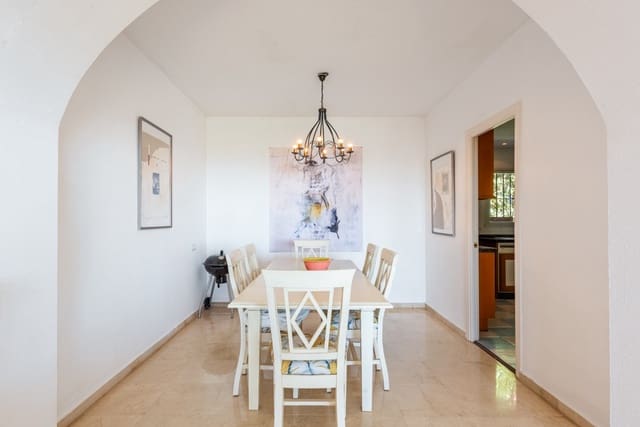 2 slaapkamer Huis te koop in El Paraíso, Benahavís met zwembad garage - € 490.000 (Ref: 10124244)