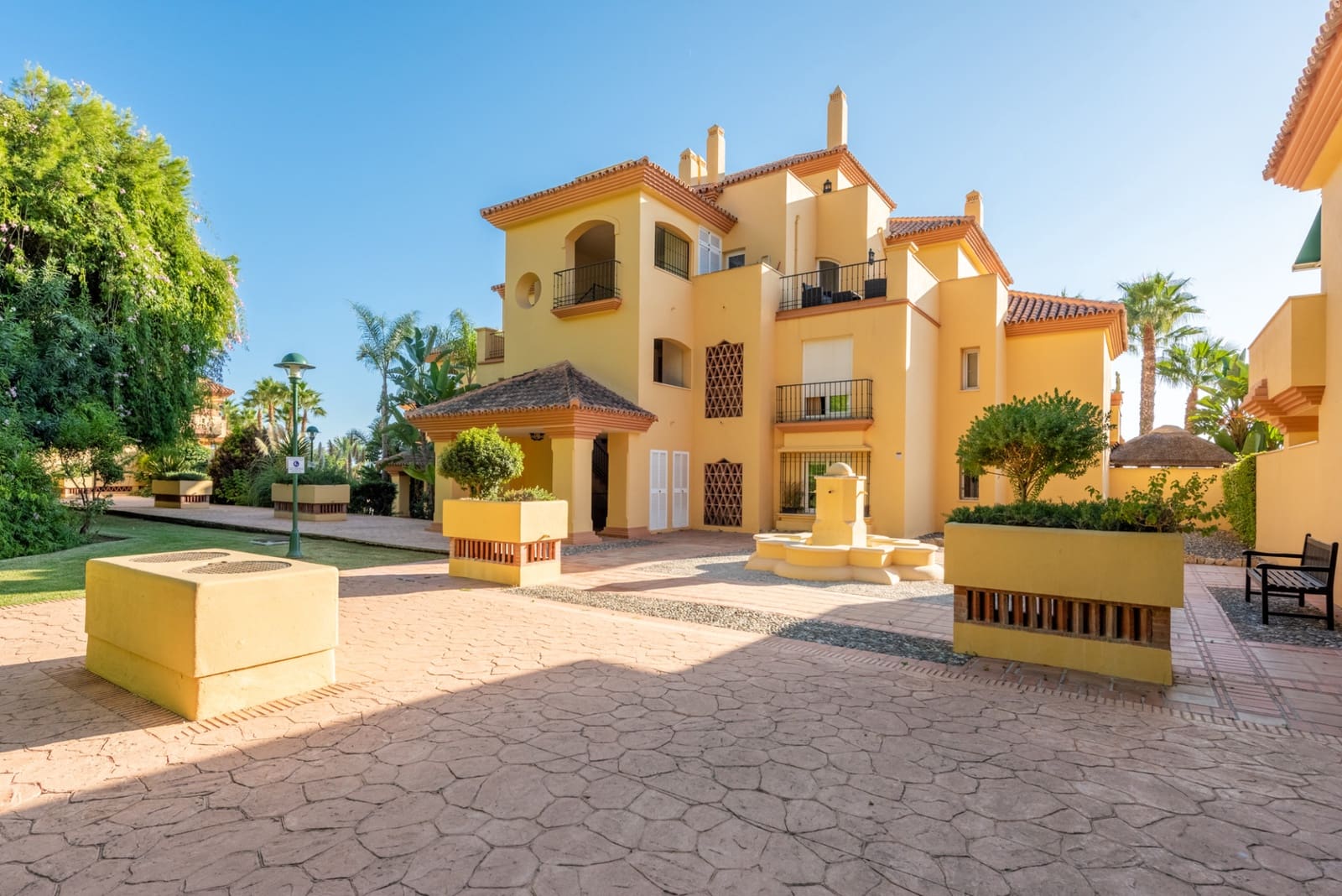 3 soveværelse Lejlighed til salg i Marbella med swimmingpool garage - € 1.150.000 (Ref: 10135906)