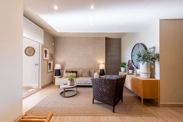 3 bedroom Apartment for sale in Rodeo Alto - Guadaiza - La Campana, Marbella with pool garage - € 1,150,000 (Ref: 10135906)