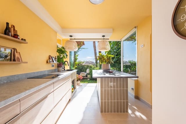 3 bedroom Apartment for sale in Rodeo Alto - Guadaiza - La Campana, Marbella with pool garage - € 1,150,000 (Ref: 10135906)