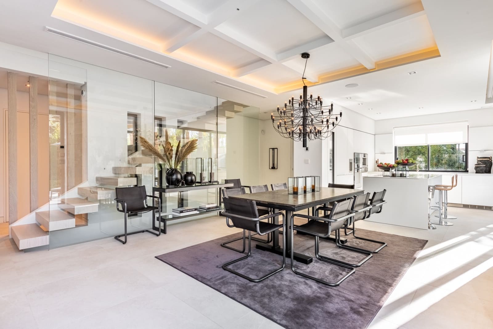 5 makuuhuone Huvila myytävänä paikassa Marbella mukana uima-altaan 
autotalli - 4 980 000 € (Ref: 10146685)