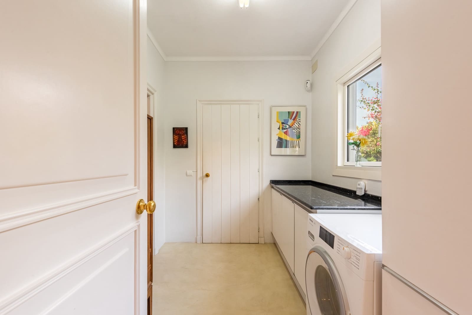 4 soverom Villa til salgs i El Paraiso med svømmebasseng garasje - € 1 735 000 (Ref: 10146686)
