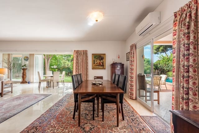 4 soverom Villa til salgs i El Paraiso, Estepona med svømmebasseng garasje - € 1 735 000 (Ref: 10146686)