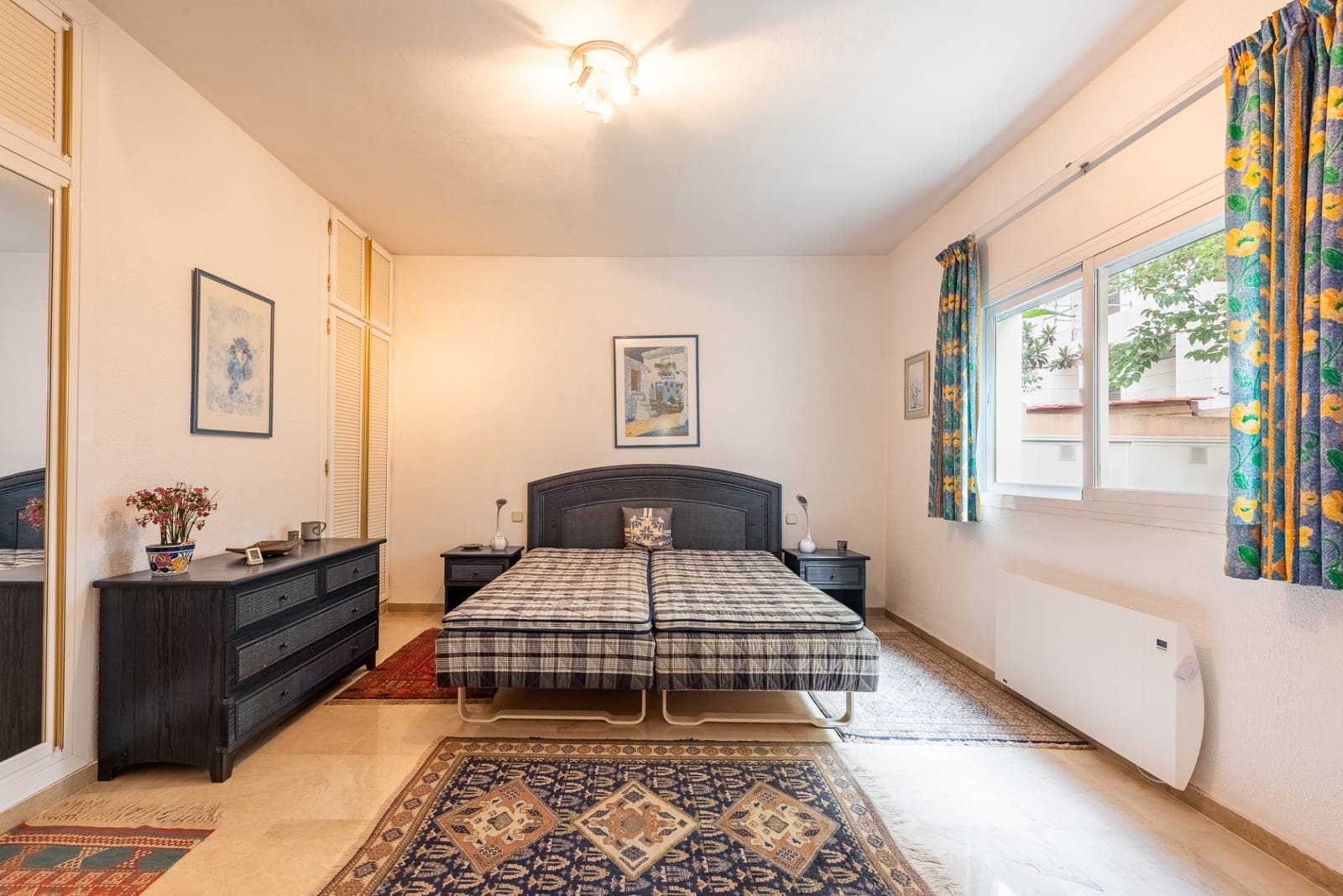 4 soverom Villa til salgs i El Paraiso med svømmebasseng garasje - € 1 735 000 (Ref: 10146686)