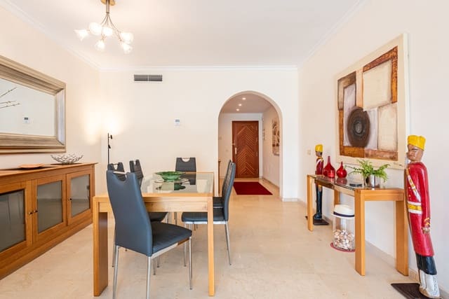 2 sovrum Takvåning till salu i Villacana - Costalita - Saladillo, Estepona med pool garage - 875 000 € (Ref: 10159270)