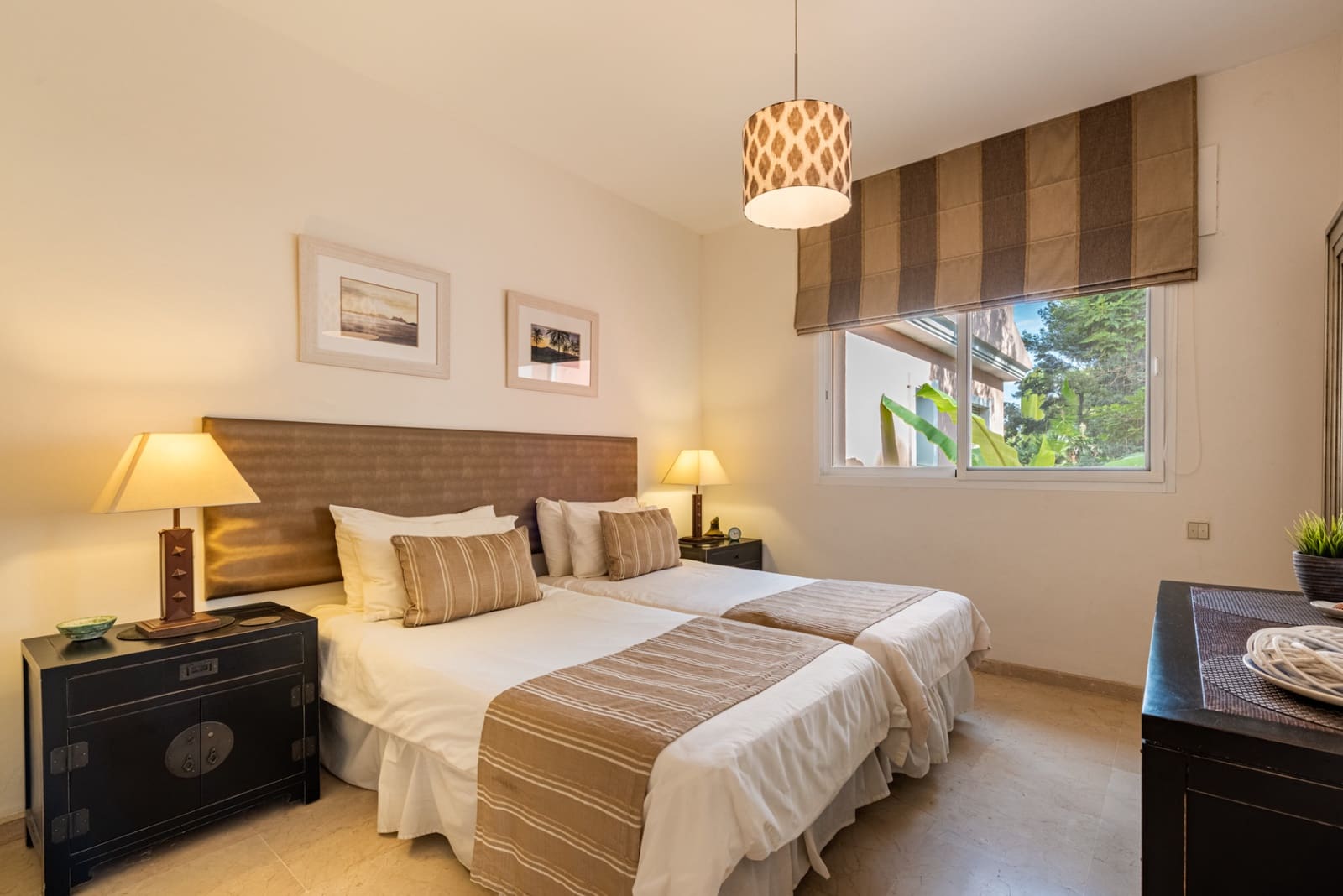 2 sovrum Takvåning till salu i Estepona med pool garage - 875 000 € (Ref: 10159270)