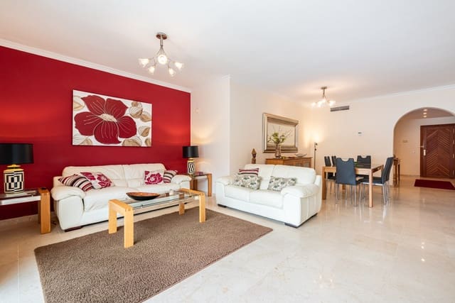 2 sovrum Takvåning till salu i Villacana - Costalita - Saladillo, Estepona med pool garage - 875 000 € (Ref: 10159270)