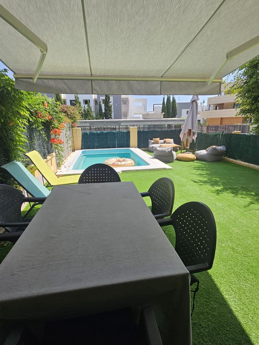 3 soveværelse Byhus til salg i Bel-Air med swimmingpool garage - € 556.000 (Ref: 10161205)