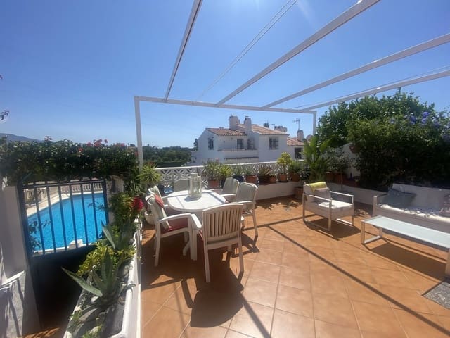 2 soveværelse Byhus til leje i Atalaya-Isdabe, Estepona med swimmingpool - € 1.700 (Ref: 8237347)