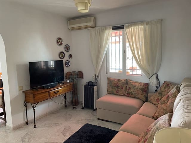 2 soveværelse Byhus til leje i Atalaya-Isdabe, Estepona med swimmingpool - € 1.700 (Ref: 8237347)