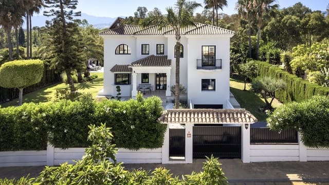 5 soverom Villa til salgs i Atalaya-Isdabe, Estepona med svømmebasseng garasje - € 2 795 000 (Ref: 8688282)