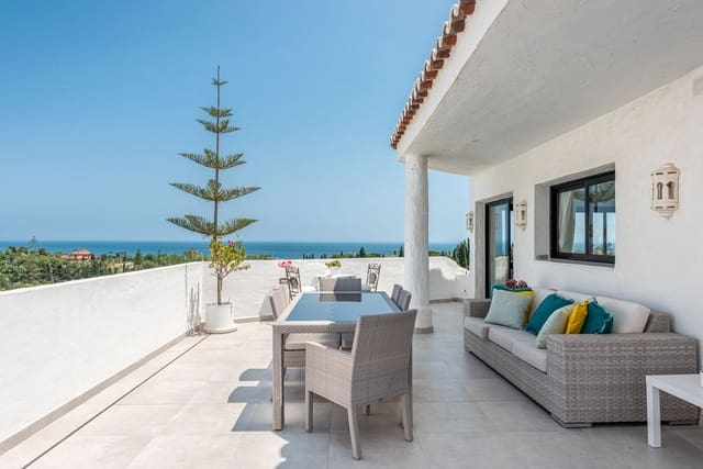 2 soveværelse Penthouse til salg i Golden Mile, Marbella med swimmingpool garage - € 1.950.000 (Ref: 9036027)
